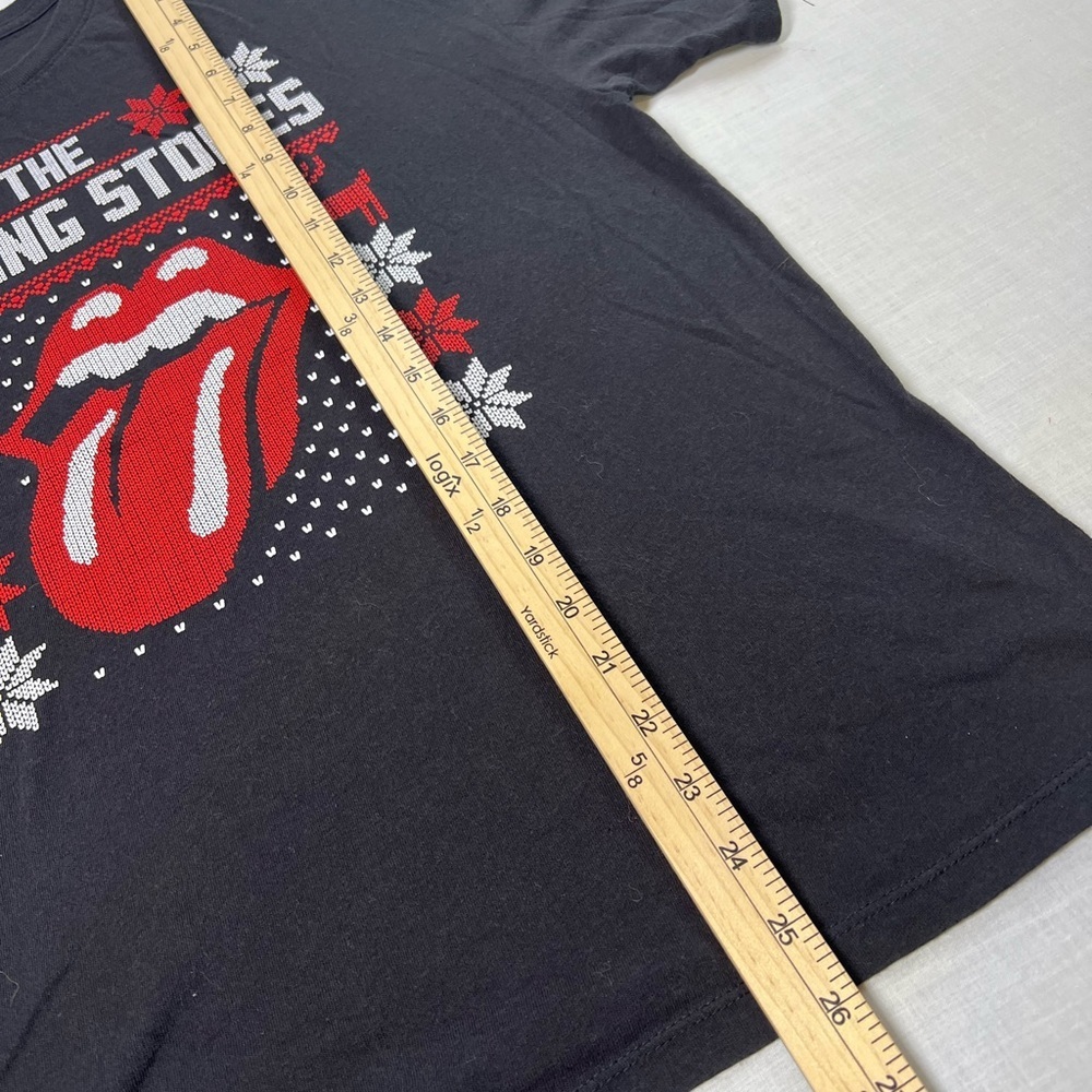 Rolling Stones Holiday Ugly Christmas Sweater T-Shirt Women’s Size Medium - Picture 3 of 4